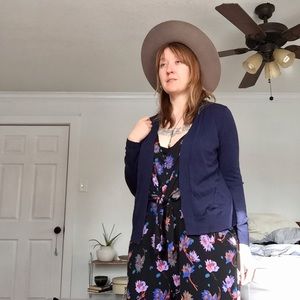 Old Navy cardigan in navy